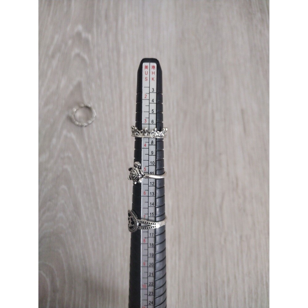 Fashion/Statment Rings Bundle(9) - Picture 5 of 7